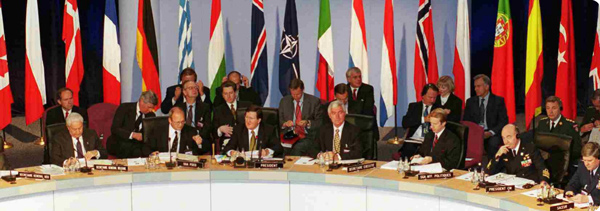 Analog IR Simuitaneous Interpreter System YS504M Analog IR Simuitaneous Interpreter System YS504M